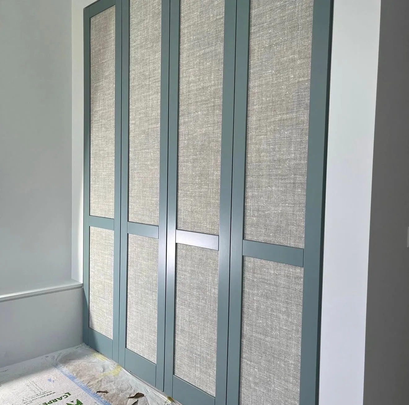 Wallpapering