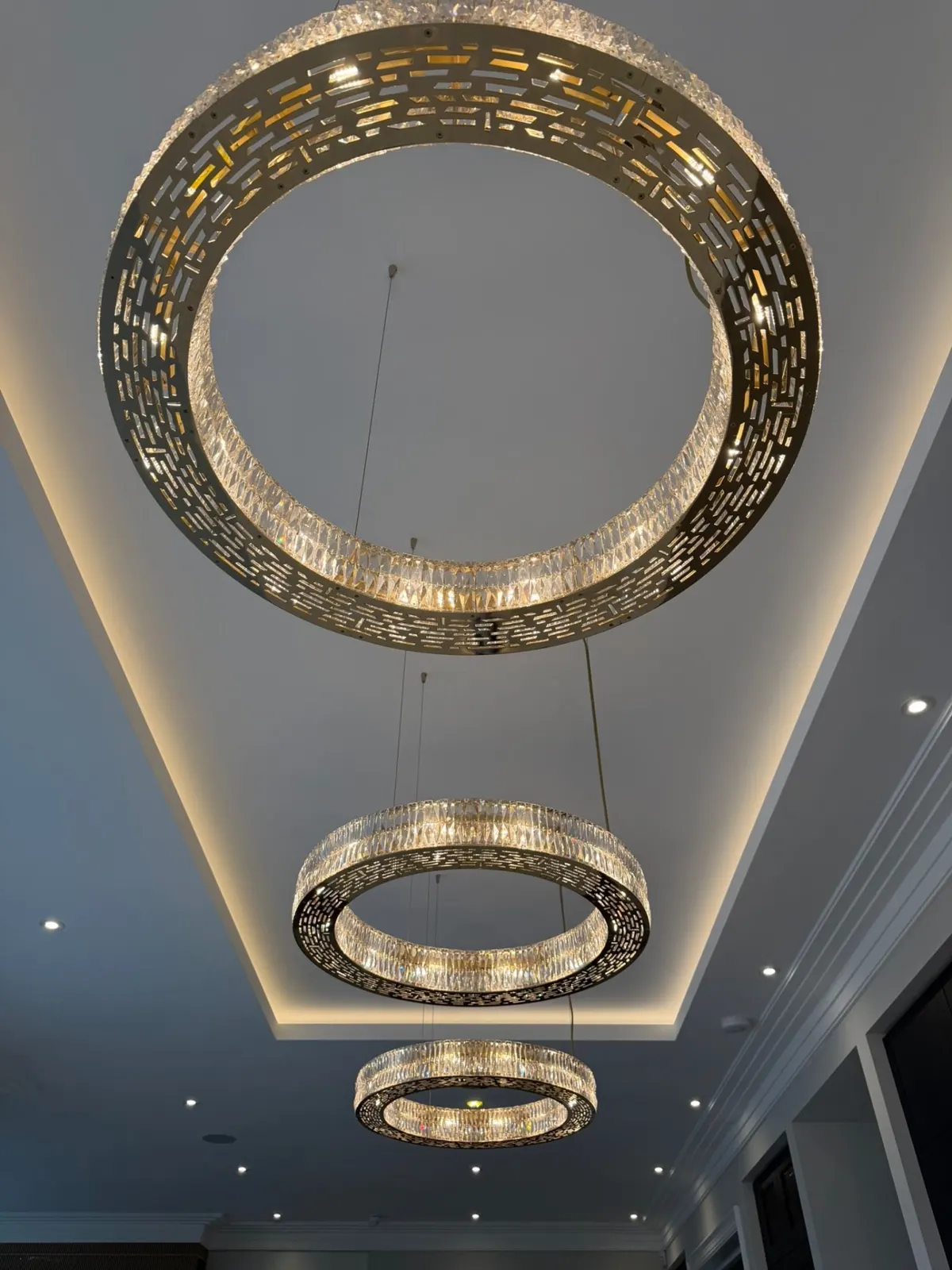 Hand-painted decorative detail by Underwood Decor